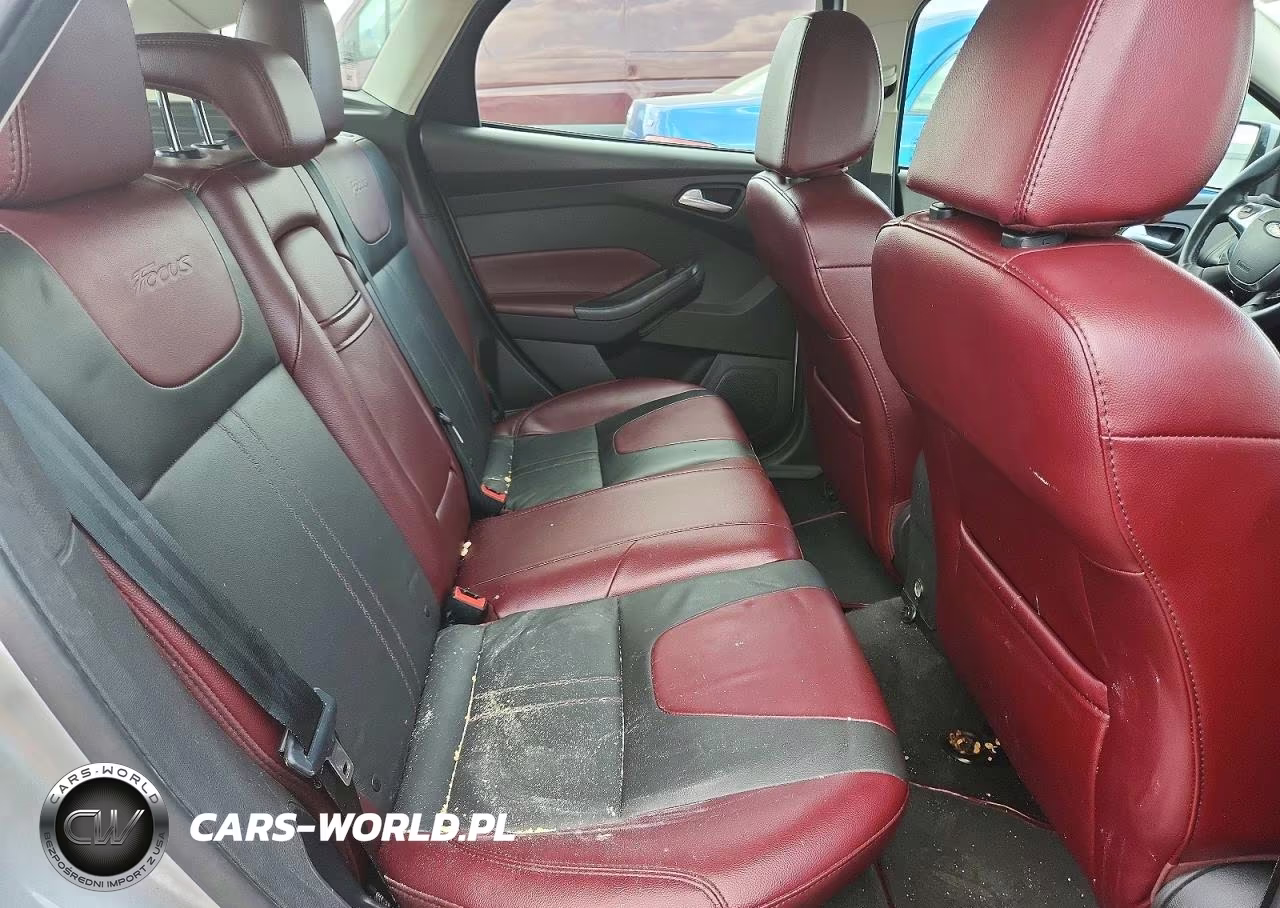 2012 Ford Focus Se VIN:1FAHP3K25CL427102 - 10