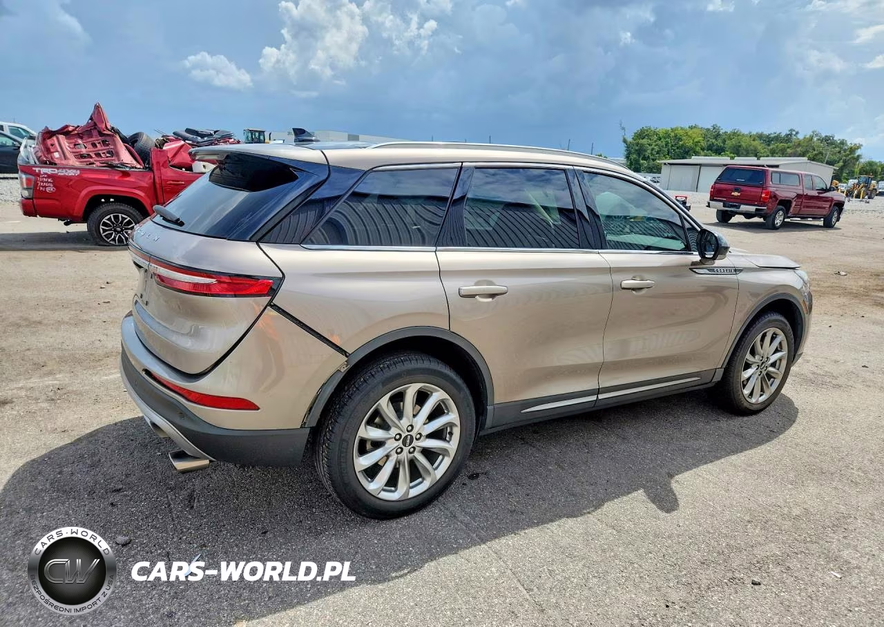 2021 Lincoln Corsair VIN:5LMCJ1D98MUL07285 - 3