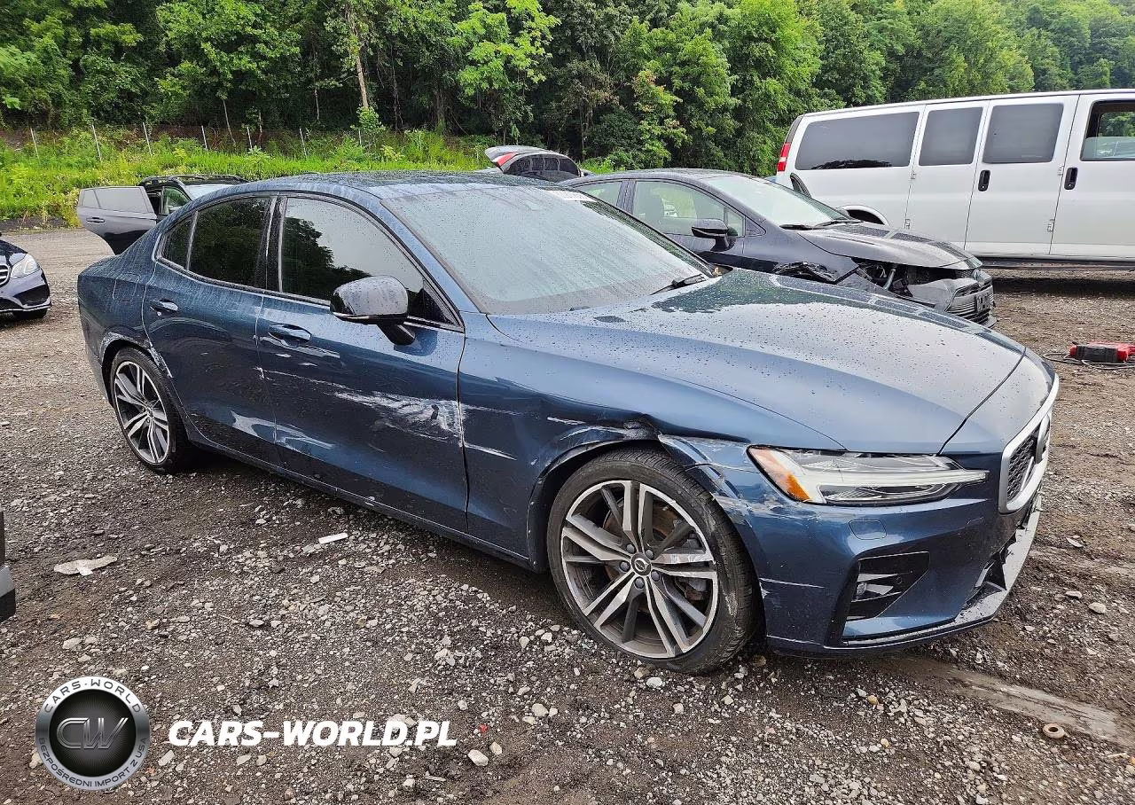 2019 Volvo S60 T6 R-Design VIN:7JRA22TM1KG017295 - 4