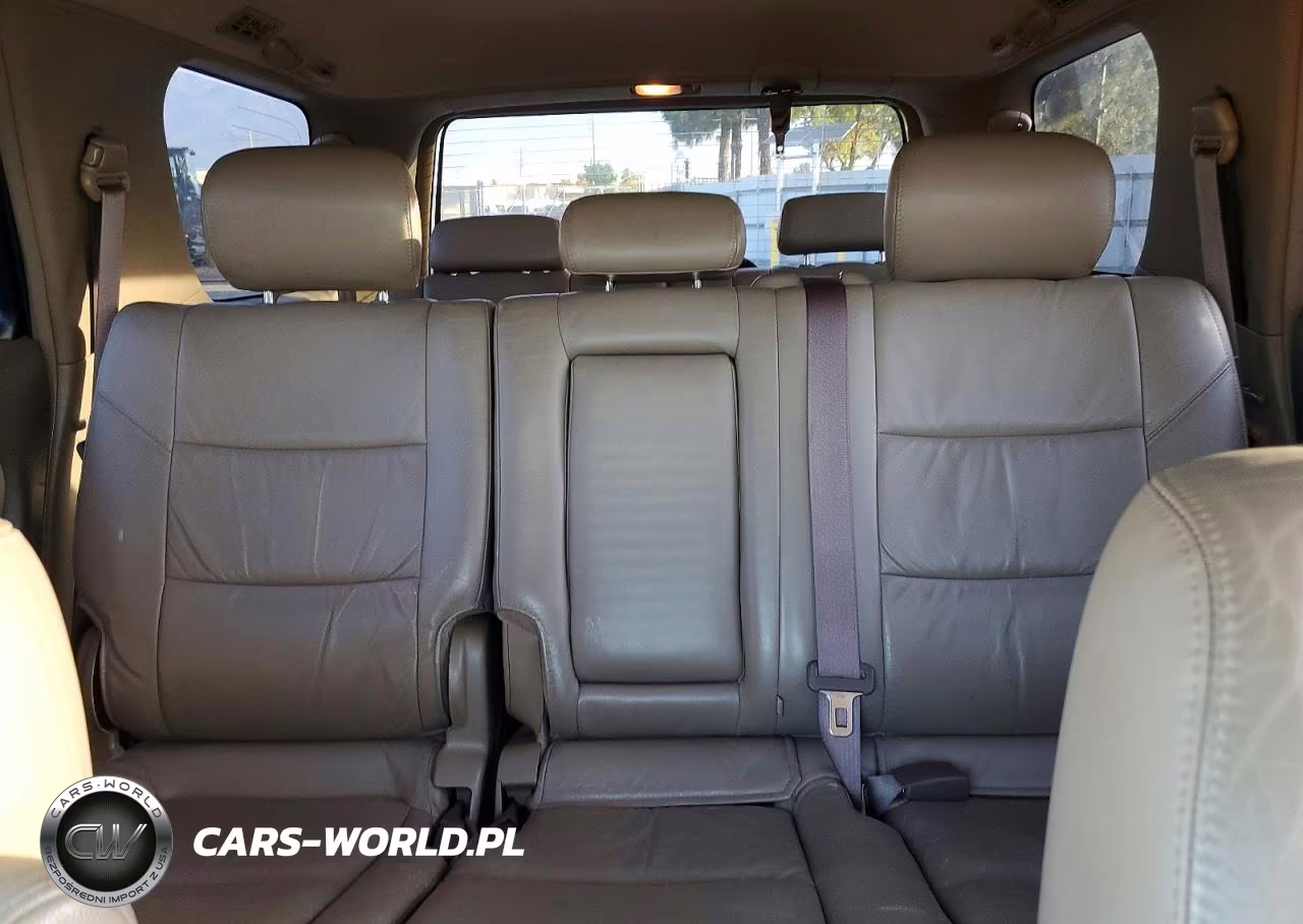 2002 Toyota Sequoia Limited VIN:5TDZT38A92S086857 - 10