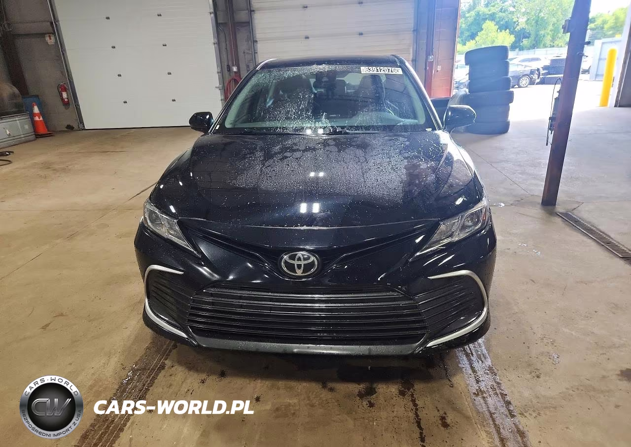 2021 Toyota Camry Le VIN:4T1C11AKXMU472099 - 5