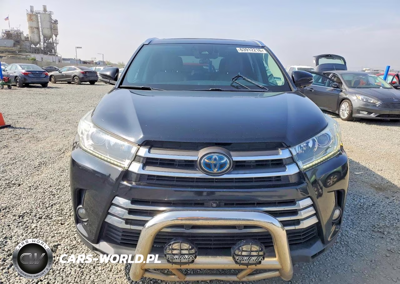 2018 Toyota Highlander Hybrid Limited Platinum VIN:5TDDGRFH4JS046072 - 5