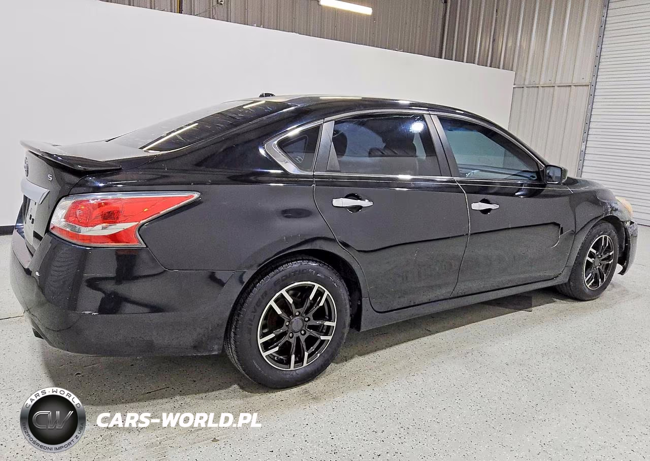 2015 Nissan Altima 2.5 S VIN:1N4AL3AP9FN406160 - 3