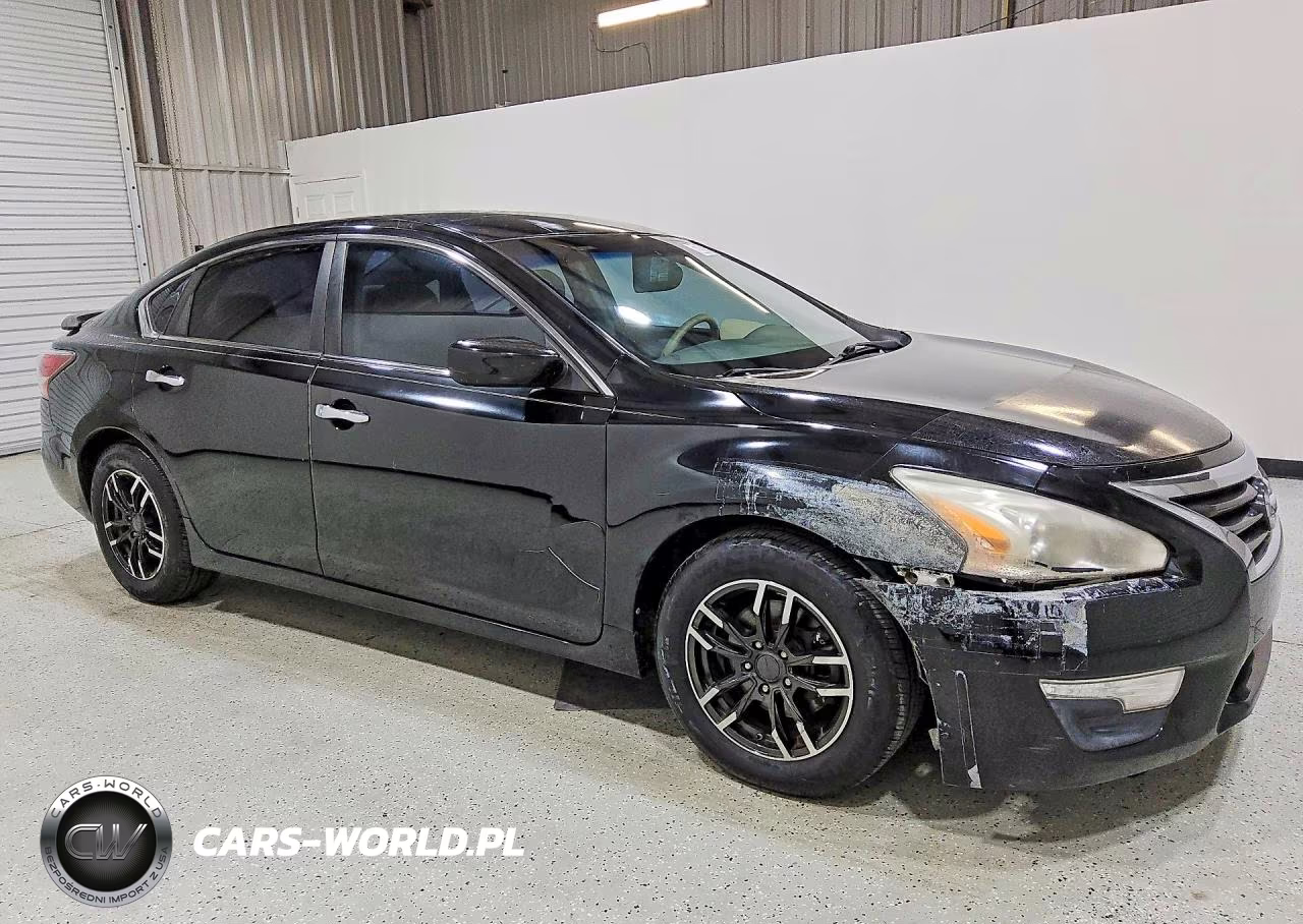 2015 Nissan Altima 2.5 S VIN:1N4AL3AP9FN406160 - 4