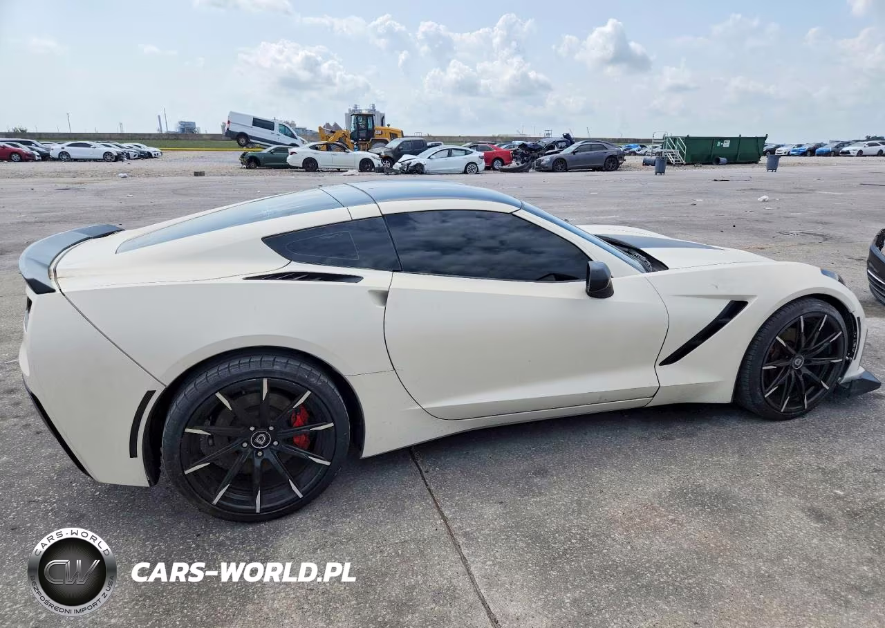 2015 Chevrolet Corvette Stingray 2Lt VIN:1G1YD2D78F5106419 - 3