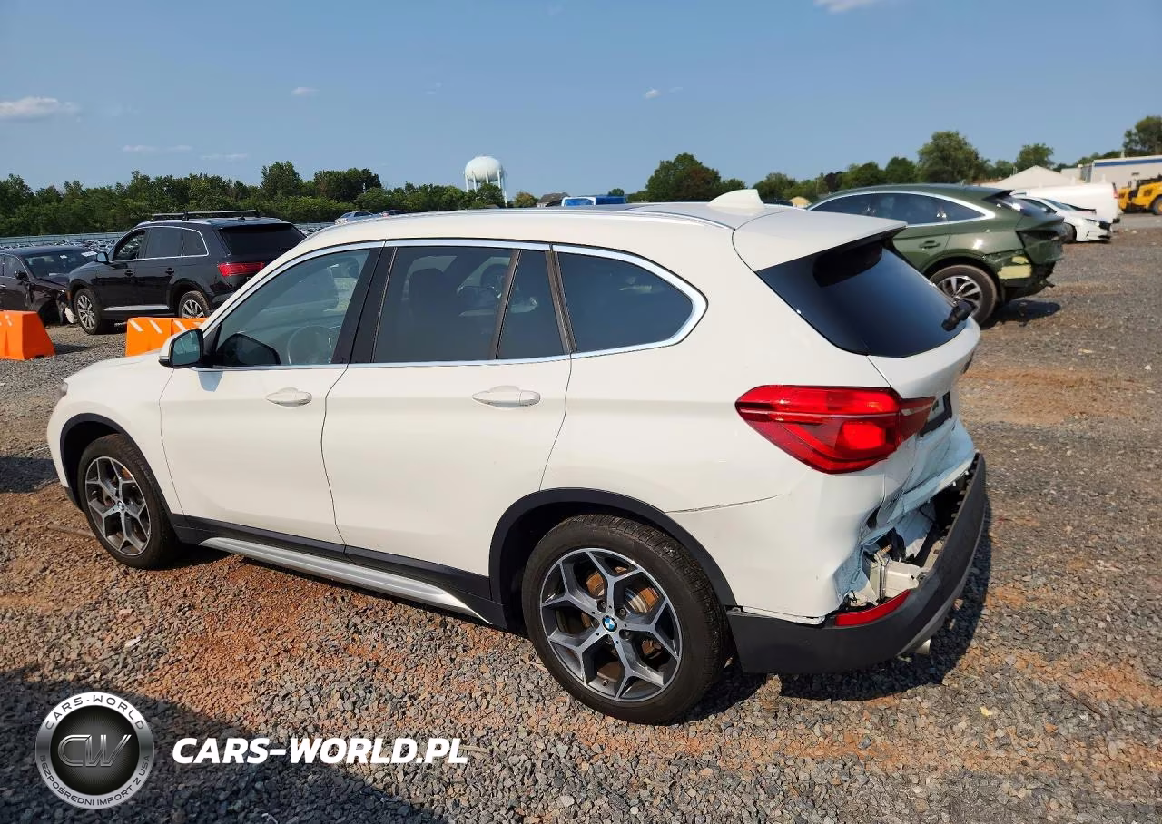 2018 BMW X1 xDrive28I VIN:WBXHT3C32J5L33180 - 2