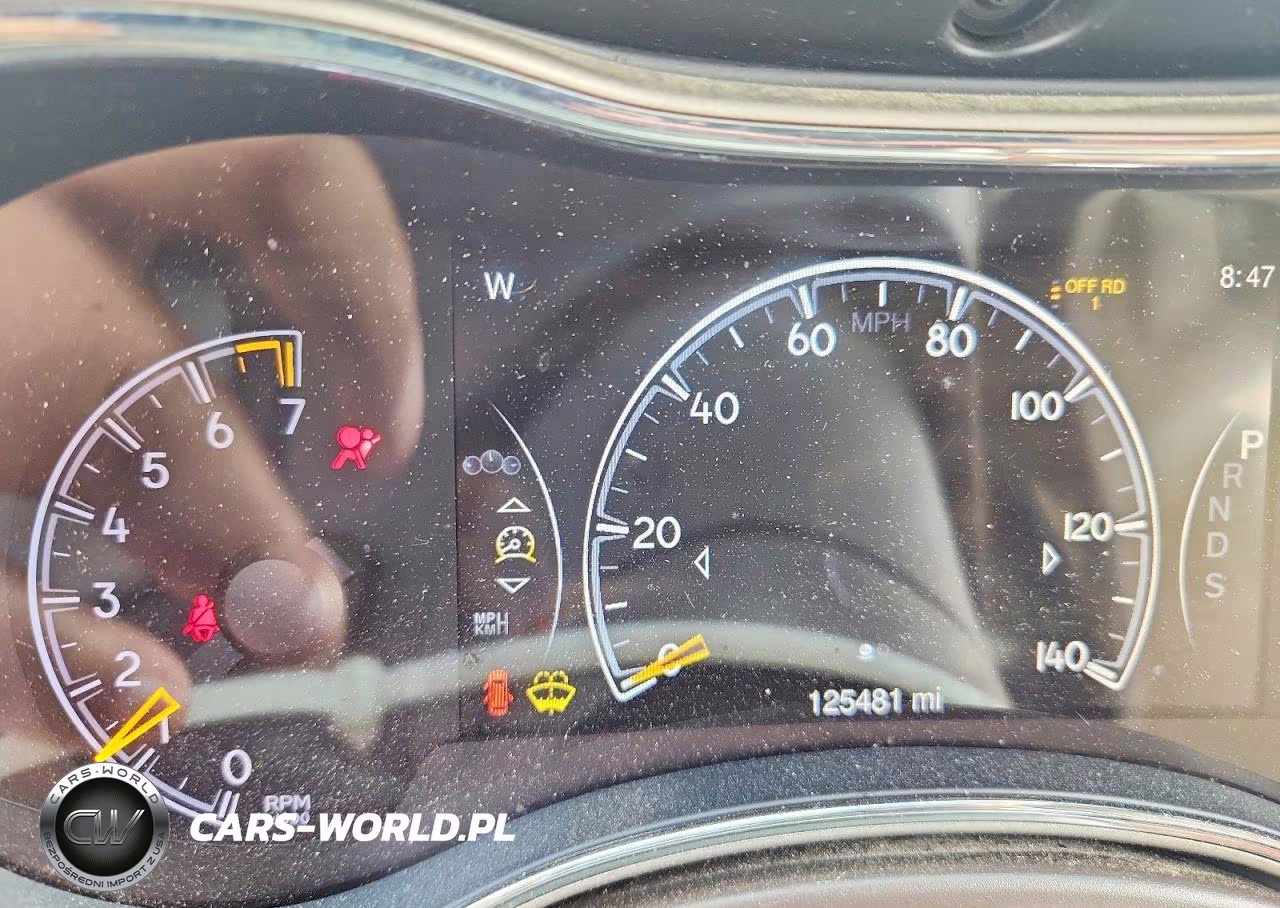 2014 Jeep Grand Cherokee Overland VIN:1C4RJFCG2EC399581 - 9