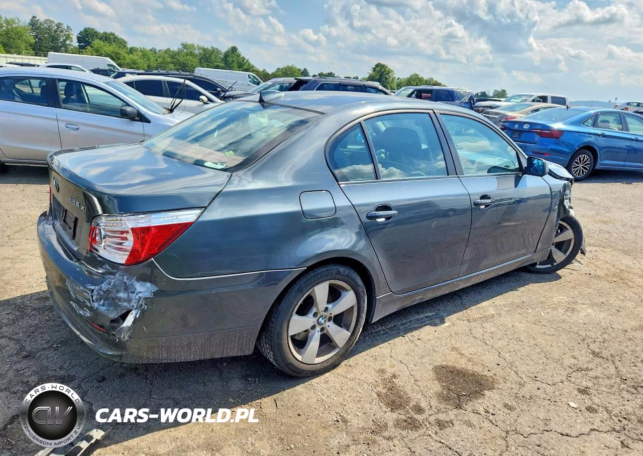 2008 BMW 528 Xi VIN:WBANV13578CZ51193 - 3