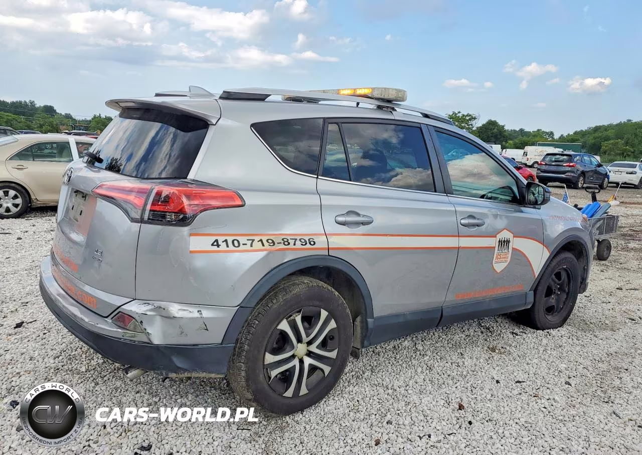 2016 Toyota Rav4 Le VIN:2T3BFREV2GW515071 - 3