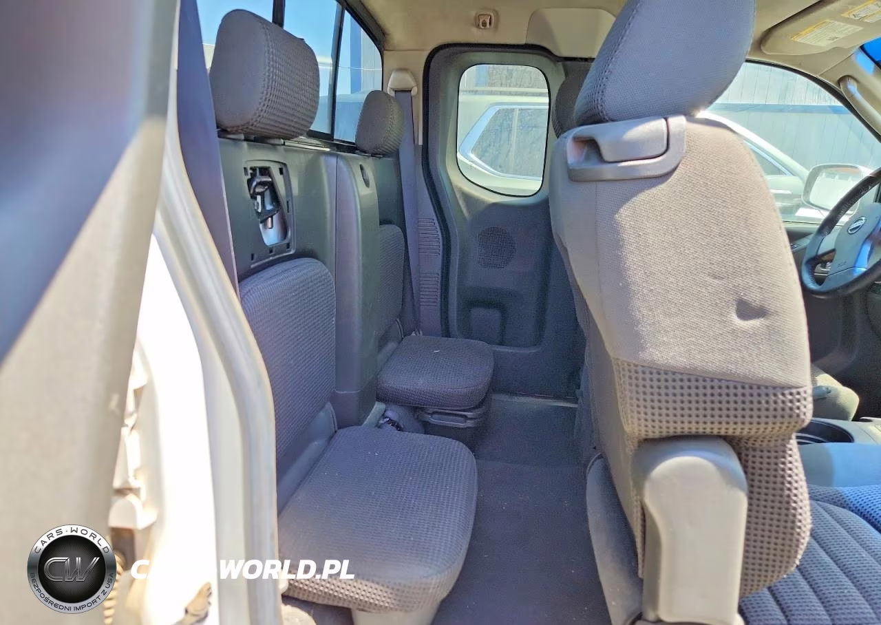 2006 Nissan Frontier VIN:1N6AD06U56C452145 - 10