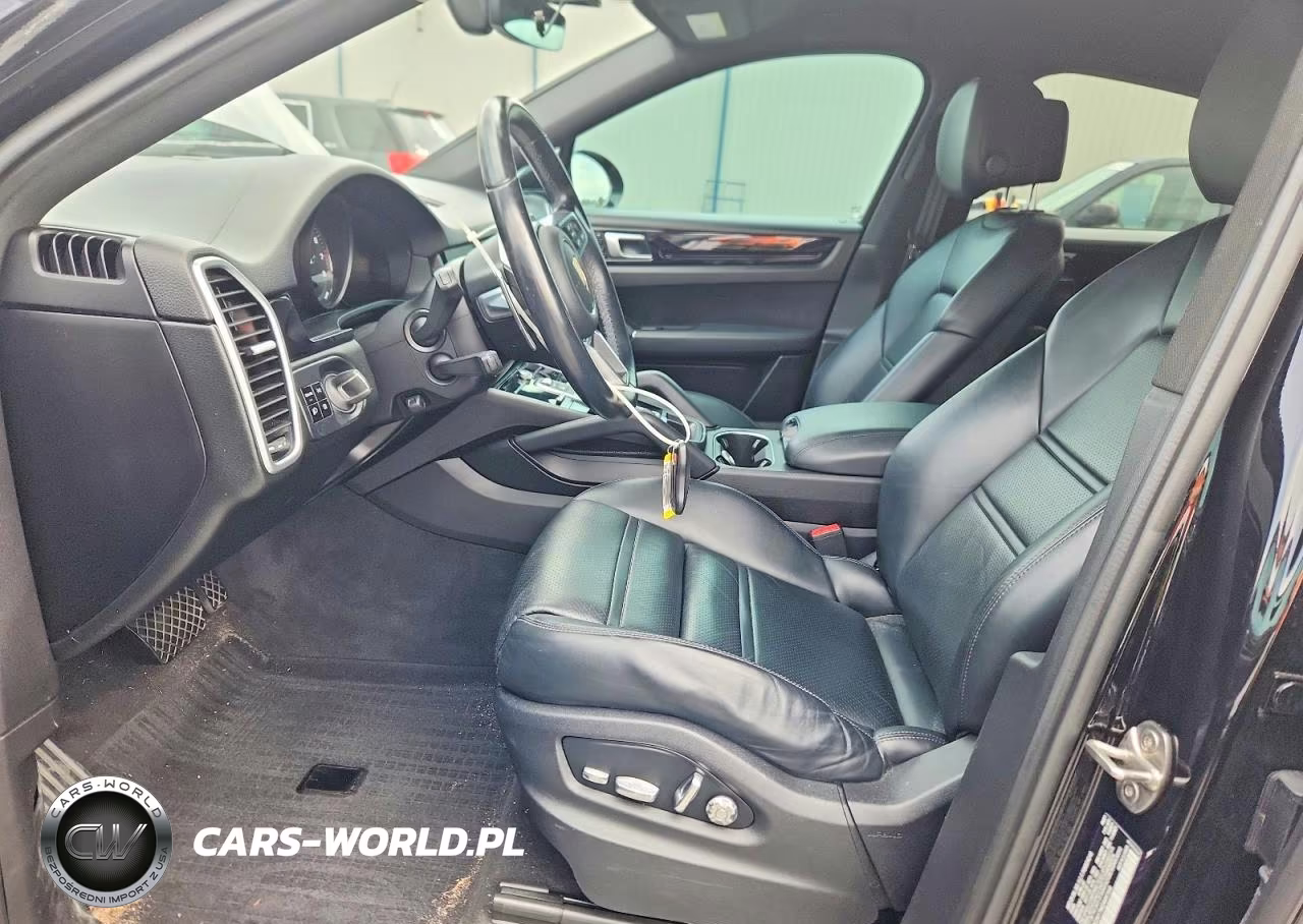 2021 Porsche Cayenne E Hybrid Coupe VIN:WP1BE2AY7MDA44164 - 7