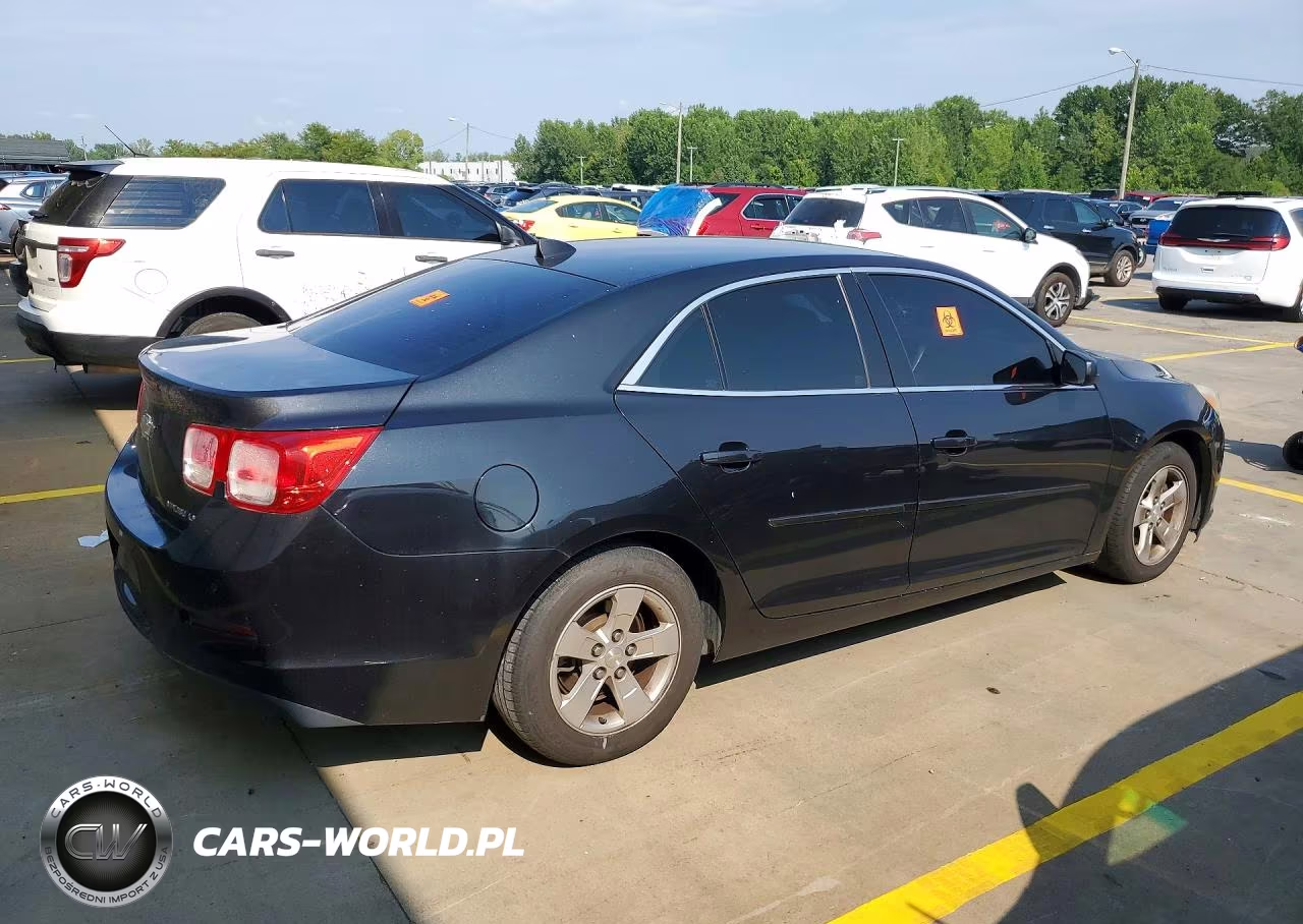 2014 Chevrolet Malibu Ls VIN:1G11B5SL9EF300376 - 3