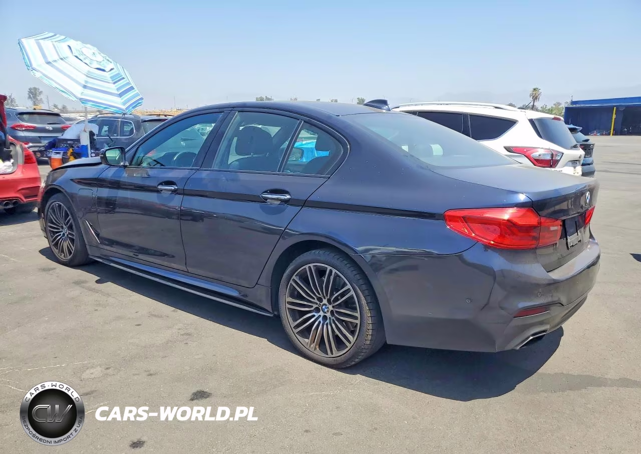 2018 BMW 530E VIN:WBAJA9C53JB034532 - 2
