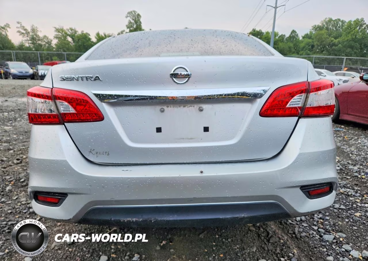 2017 Nissan Sentra S VIN:3N1AB7AP1HY367111 - 6