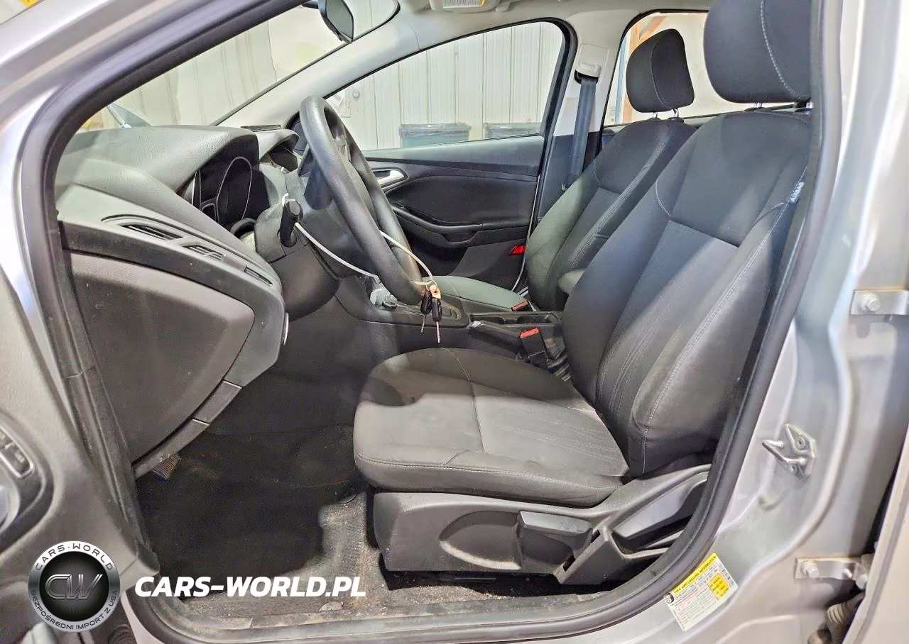 2015 Ford Focus Se VIN:1FADP3F23FL353496 - 7