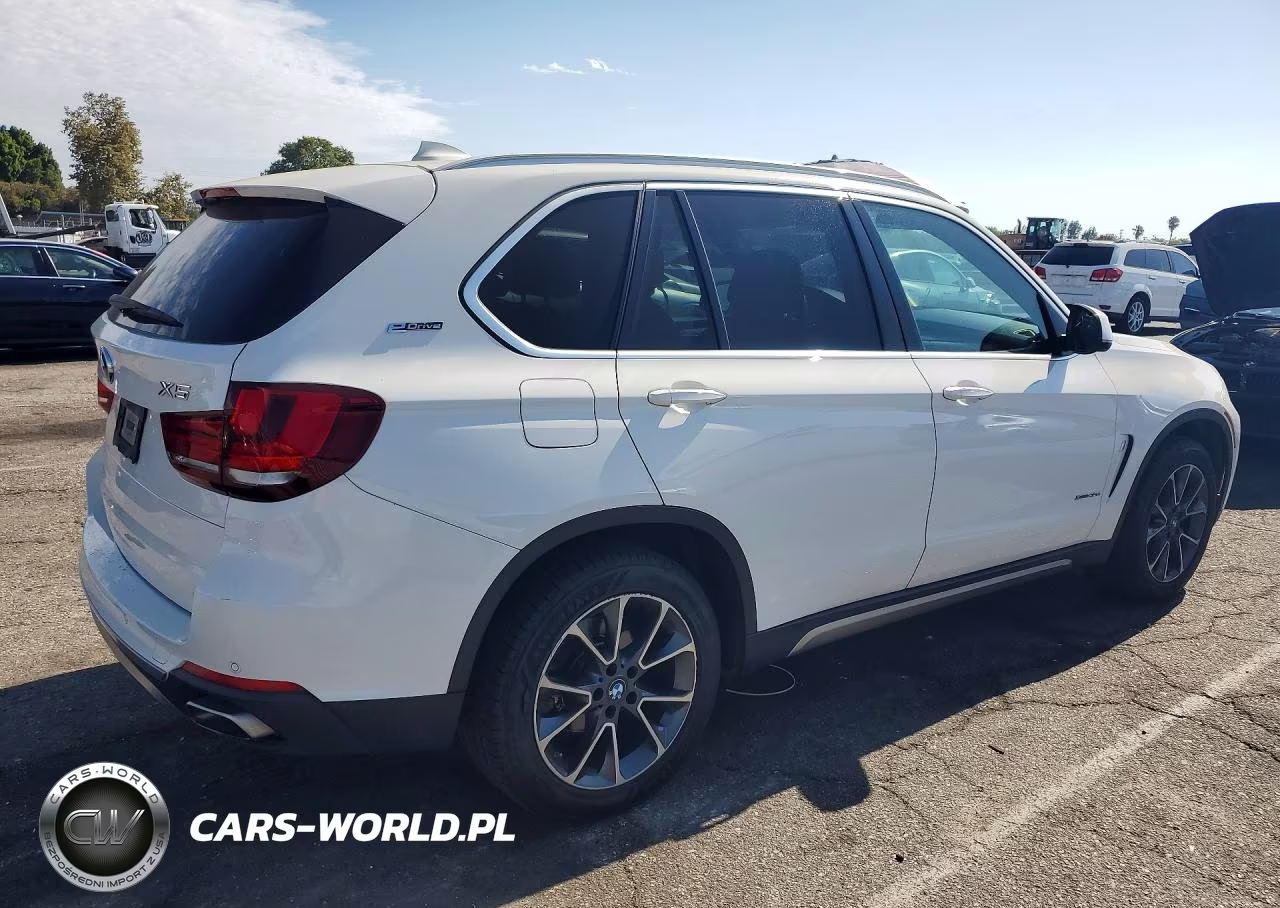 2018 BMW X5 Xdr40E VIN:5UXKT0C50J0W00573 - 3