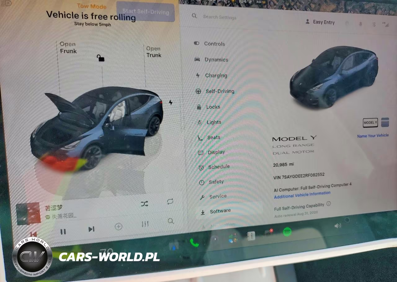 2024 Tesla Model Y VIN:7SAYGDEE2RF082552 - 9