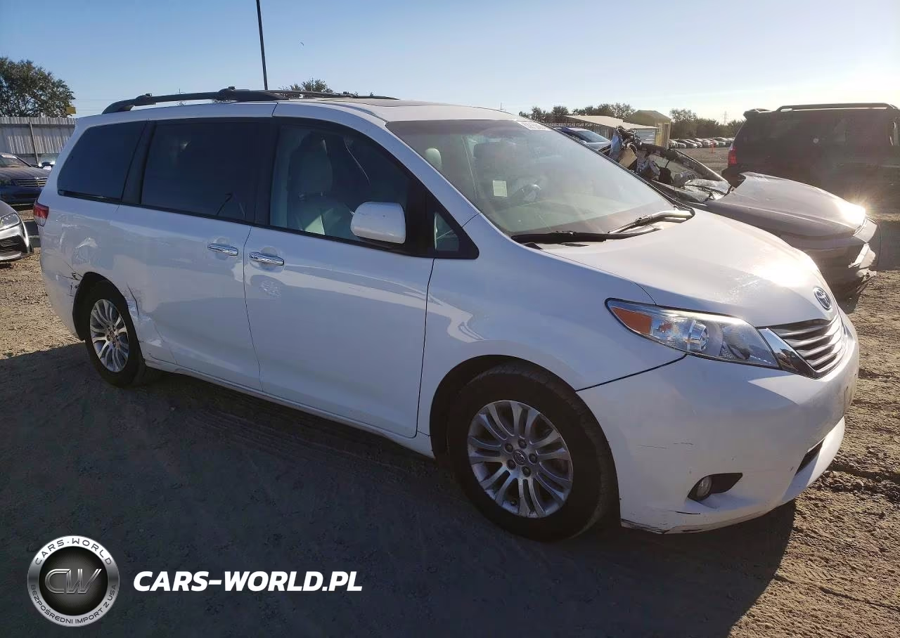 2014 Toyota Sienna Xle 8-Passenger VIN:5TDYK3DC7ES448114 - 4