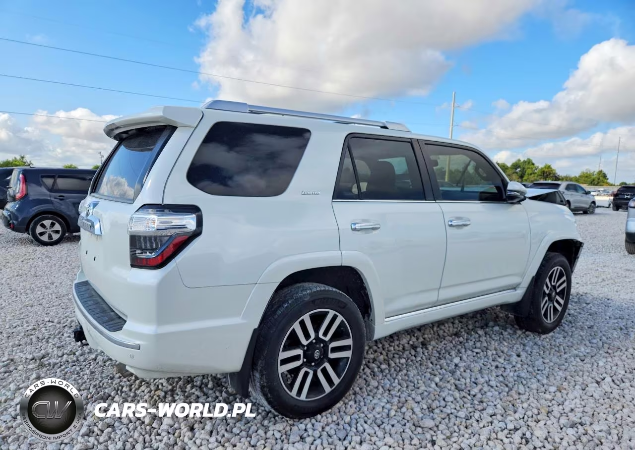 2014 Toyota 4Runner 4D 4X2 VIN:JTEBU5JR4E5161772 - 3