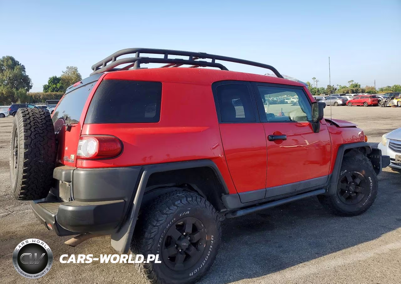 2012 Toyota Fj Cruiser Base VIN:JTEBU4BF1CK131562 - 3