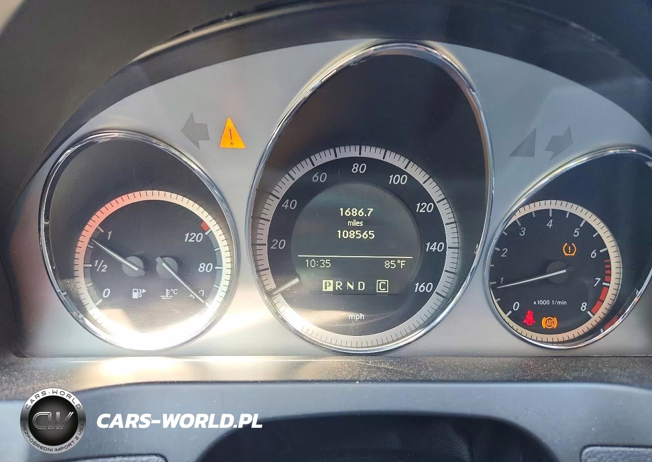 2010 Mercedes-Benz C 300 4Matic VIN:WDDGF8BB9AF413484 - 9