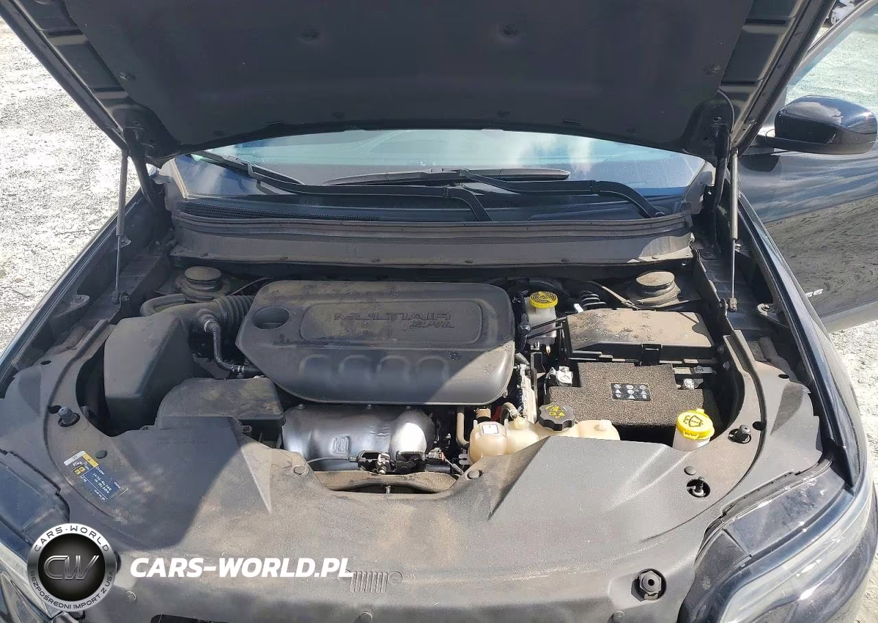 2020 Jeep Cherokee Latitude VIN:1C4PJLCB7LD648636 - 12