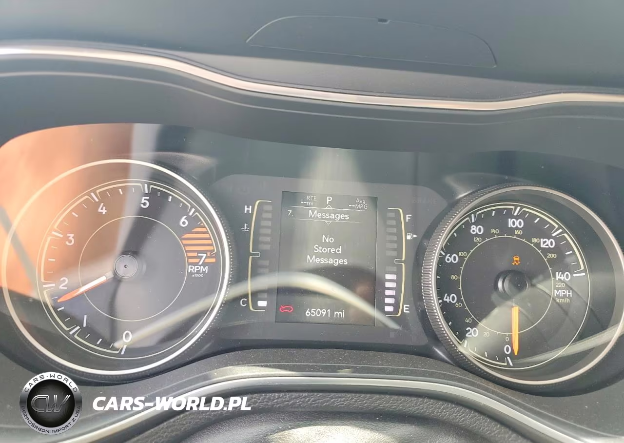 2020 Jeep Cherokee Latitude VIN:1C4PJLCB7LD648636 - 9