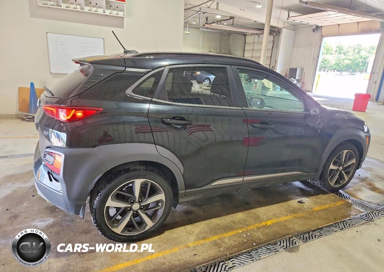 2018 Hyundai Kona Ultimate VIN:KM8K53A5XJU106709 - 3