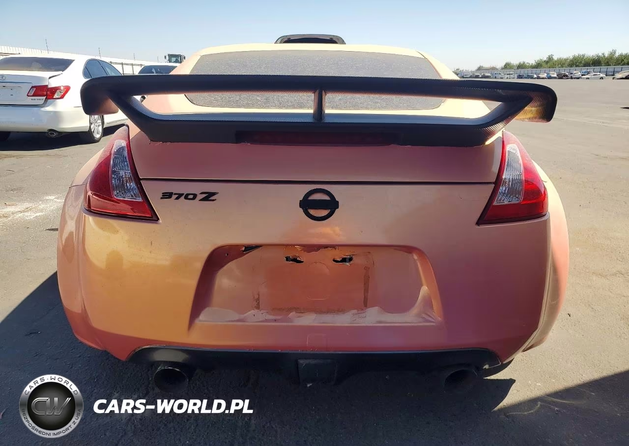 2016 Nissan 370Z Base VIN:JN1AZ4EH8GM937250 - 10