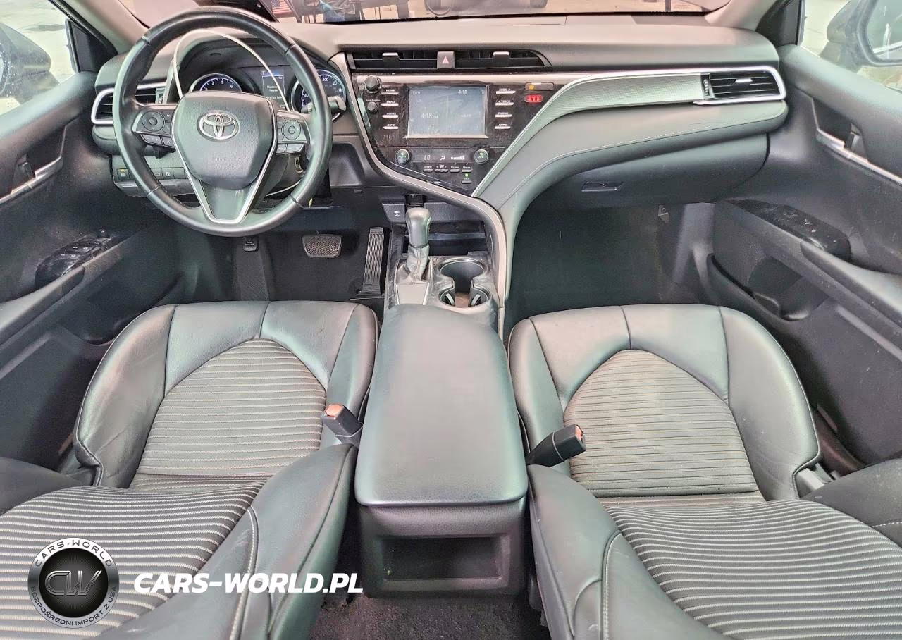 2018 Toyota Camry Se VIN:4T1B11HK9JU610499 - 8