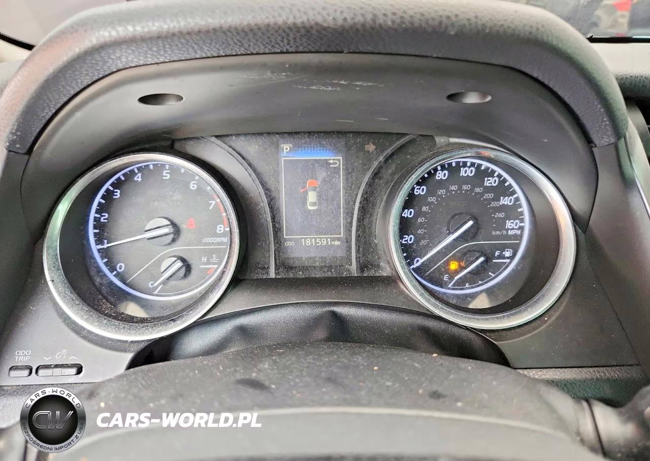 2018 Toyota Camry Se VIN:4T1B11HK9JU610499 - 9