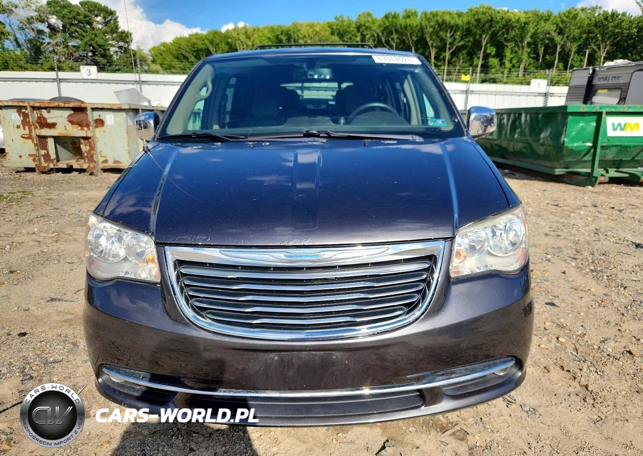 2016 Chrysler Town & Country Touring L VIN:2C4RC1CG6GR305144 - 5