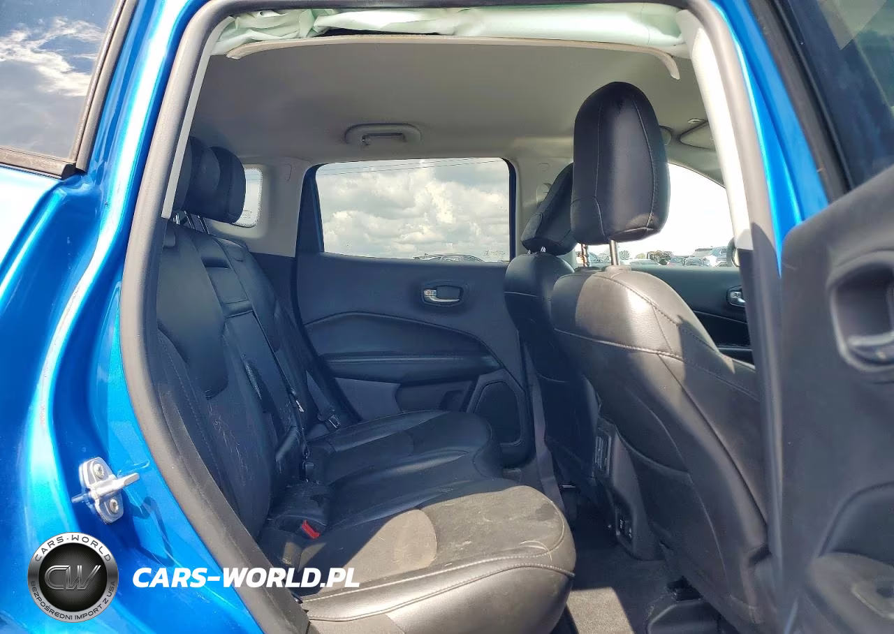 2019 Jeep Compass Latitude VIN:3C4NJCBB0KT763080 - 11