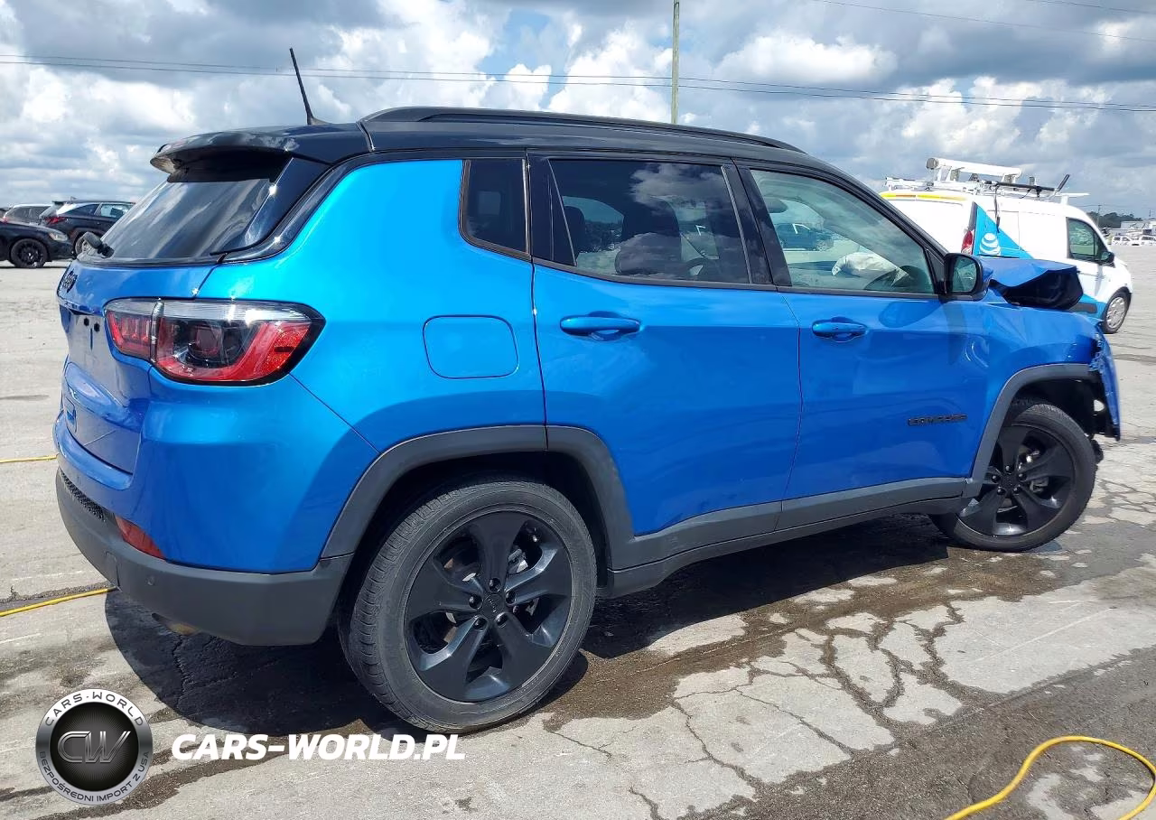 2019 Jeep Compass Latitude VIN:3C4NJCBB0KT763080 - 3