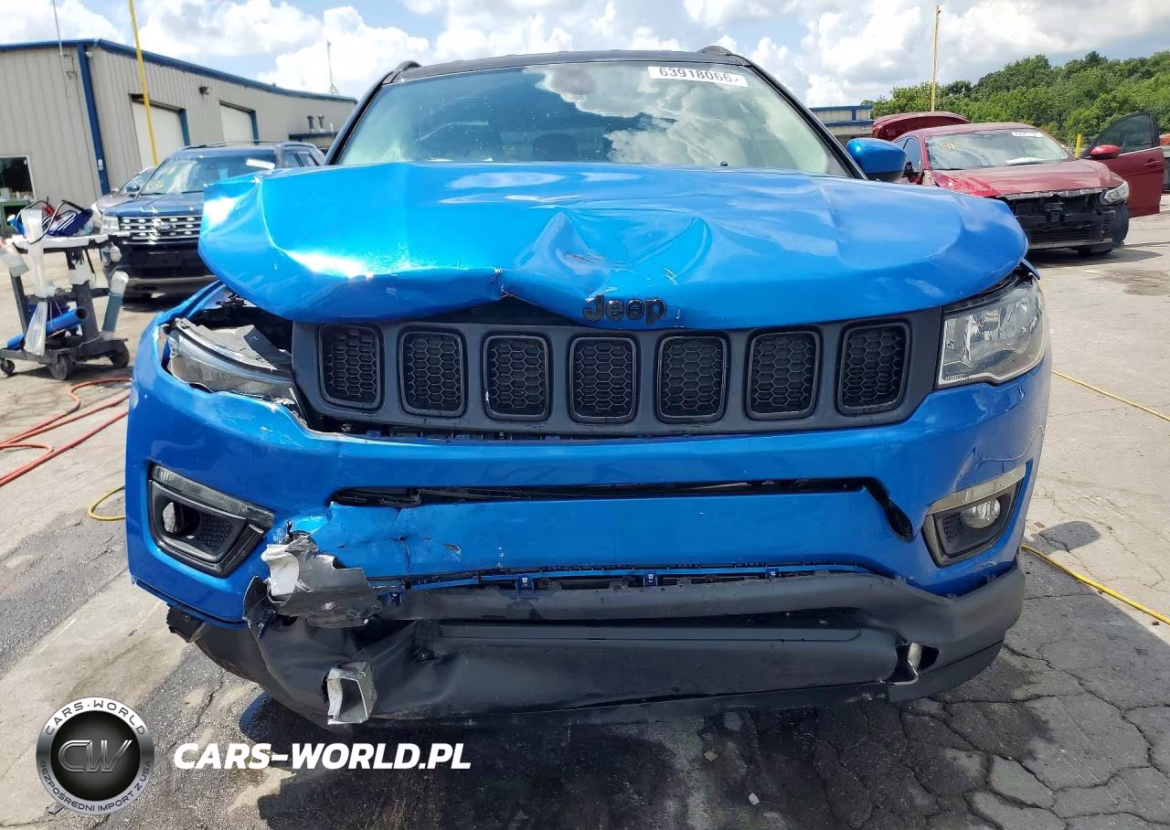 2019 Jeep Compass Latitude VIN:3C4NJCBB0KT763080 - 5