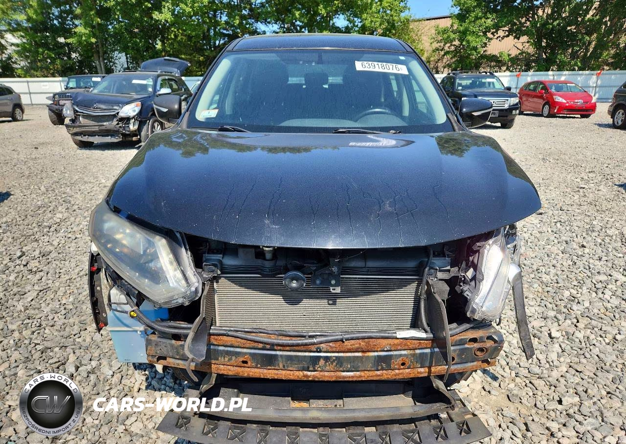 2015 Nissan Rogue S VIN:KNMAT2MV0FP581366 - 5