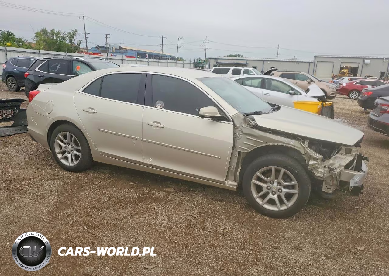 2015 Chevrolet Malibu 1Lt VIN:1G11C5SL3FF124908 - 4