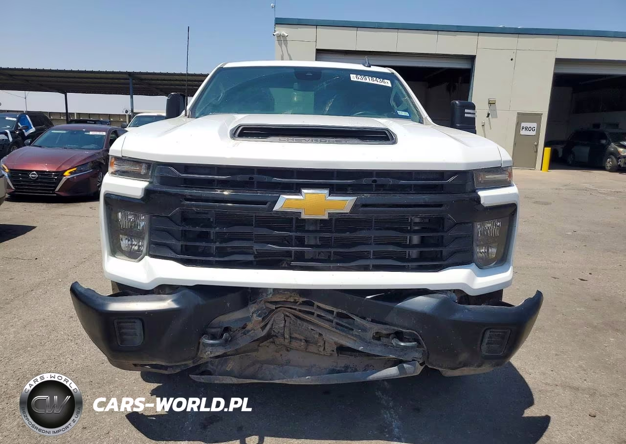 2024 Chevrolet Silverado C2500 Heavy Duty VIN:1GC0WLE74RF445664 - 5