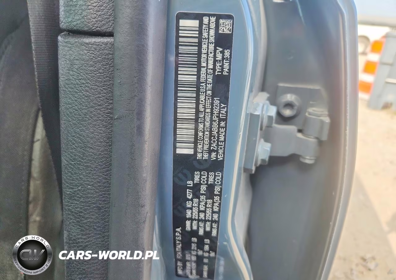 2018 Jeep Renegade Latitude VIN:ZACCJABB6JPH92391 - 12