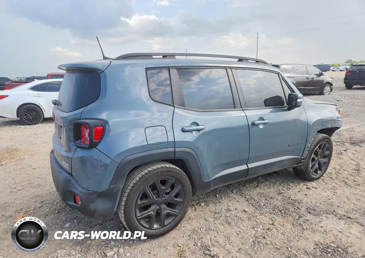 2018 Jeep Renegade Latitude VIN:ZACCJABB6JPH92391 - 3