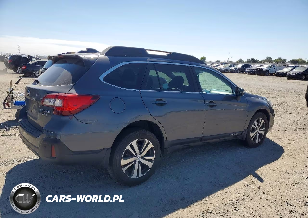 2018 Subaru Outback 3.6R Limited VIN:4S4BSENC7J3342267 - 3