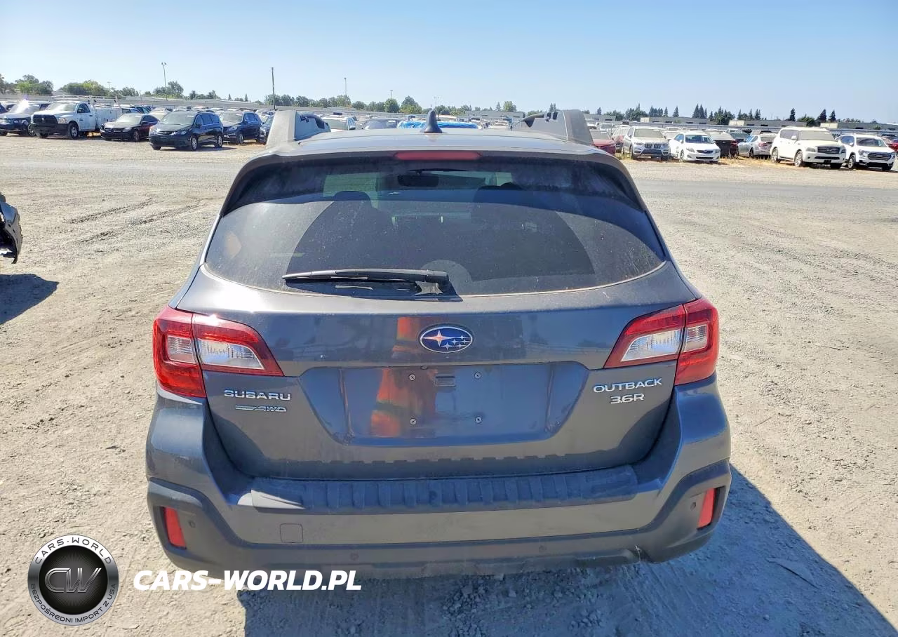 2018 Subaru Outback 3.6R Limited VIN:4S4BSENC7J3342267 - 6