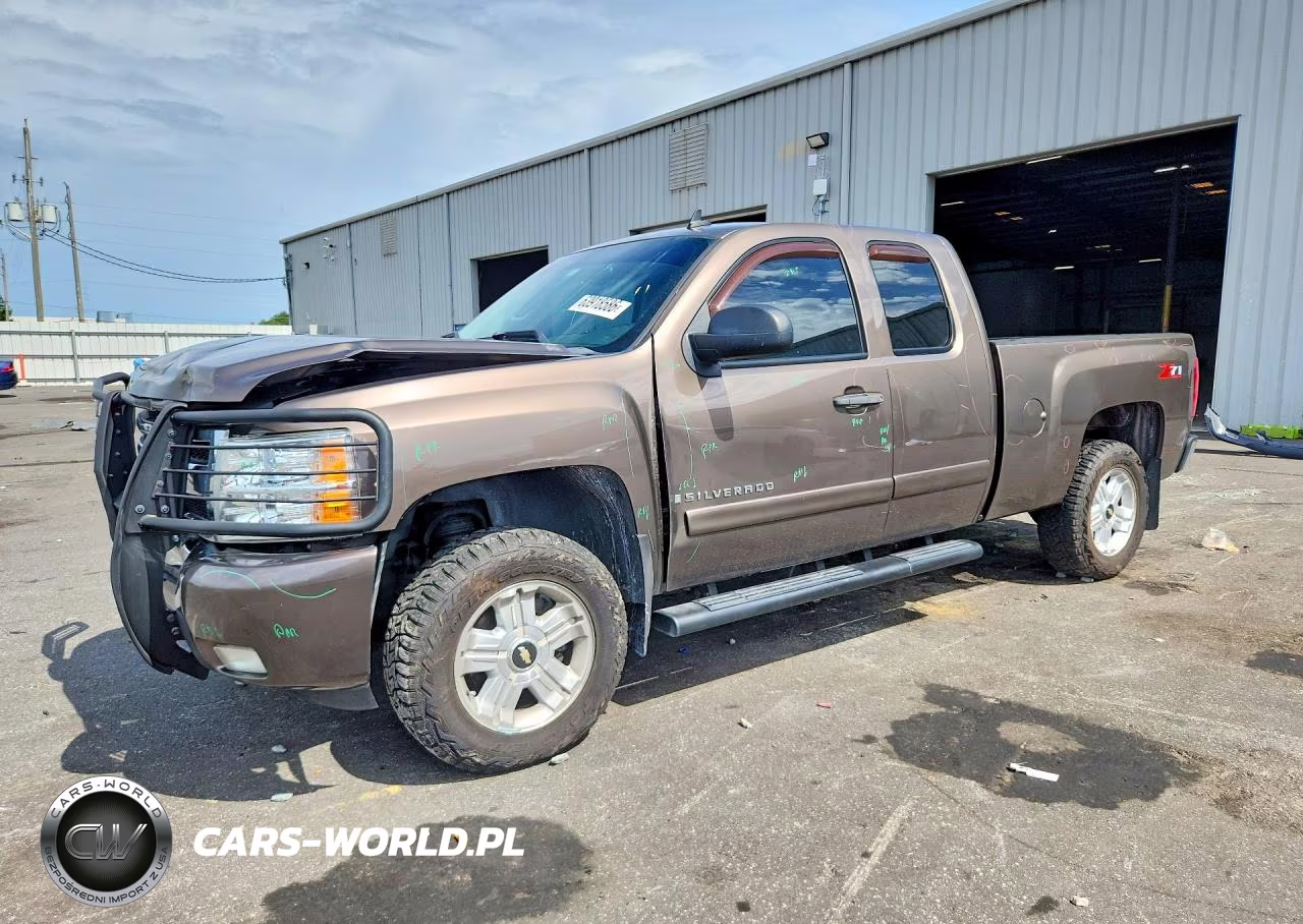 2008 Chevrolet Silverado C1500 – zdjęcie 1 z 12