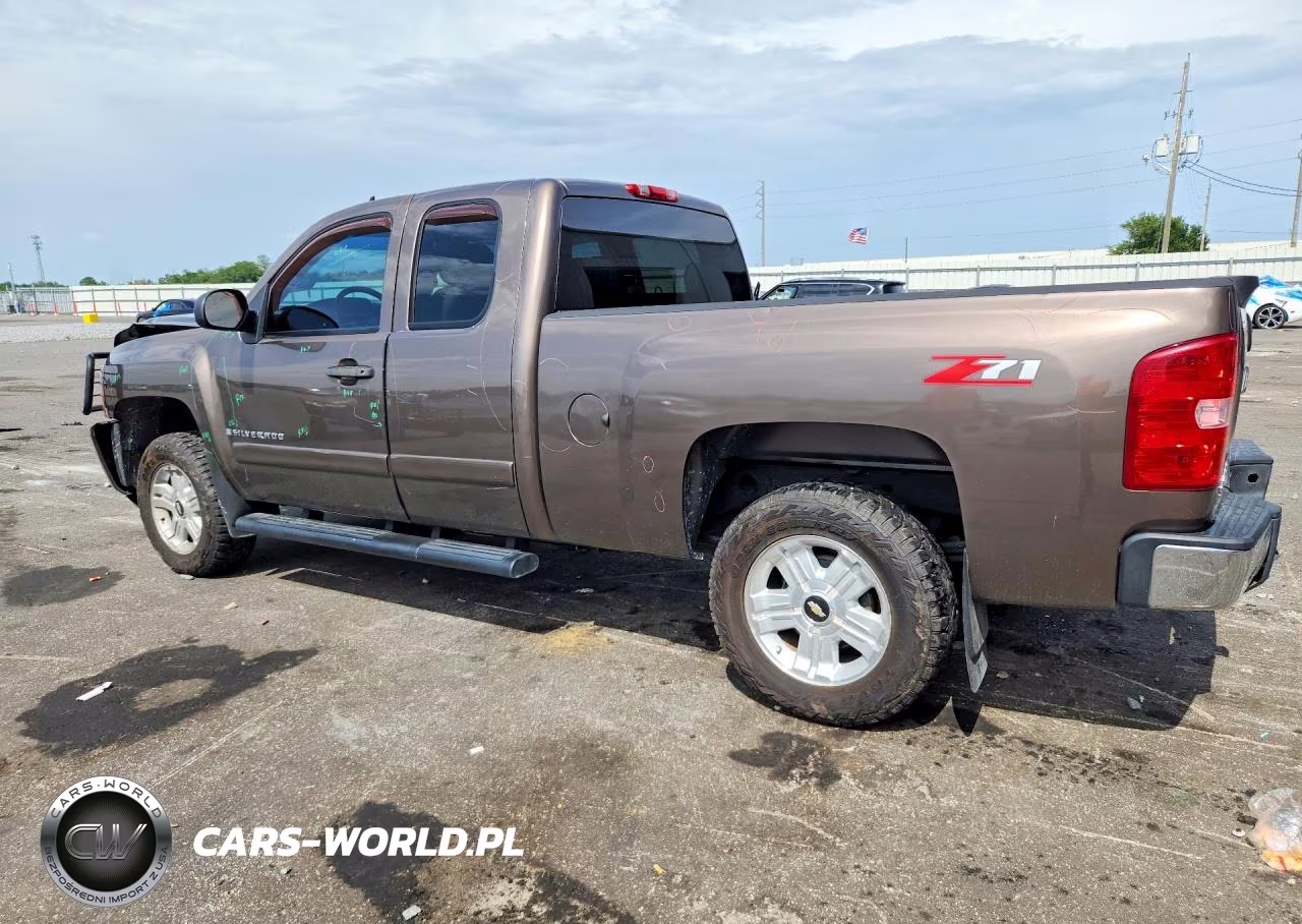 2008 Chevrolet Silverado C1500 VIN:2GCEC19J681128970 - 2
