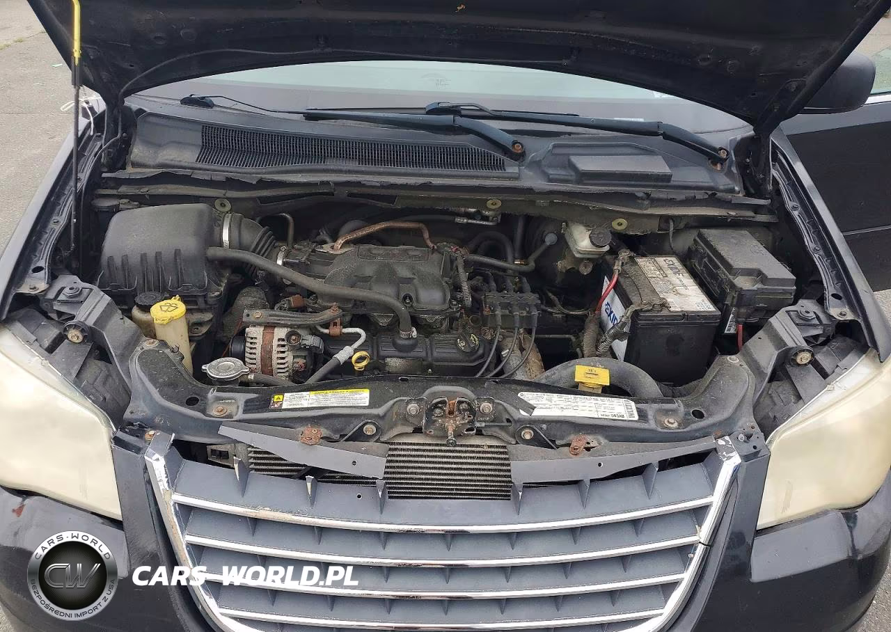2010 Chrysler Town & Country Lx VIN:2A4RR2D17AR414678 - 12