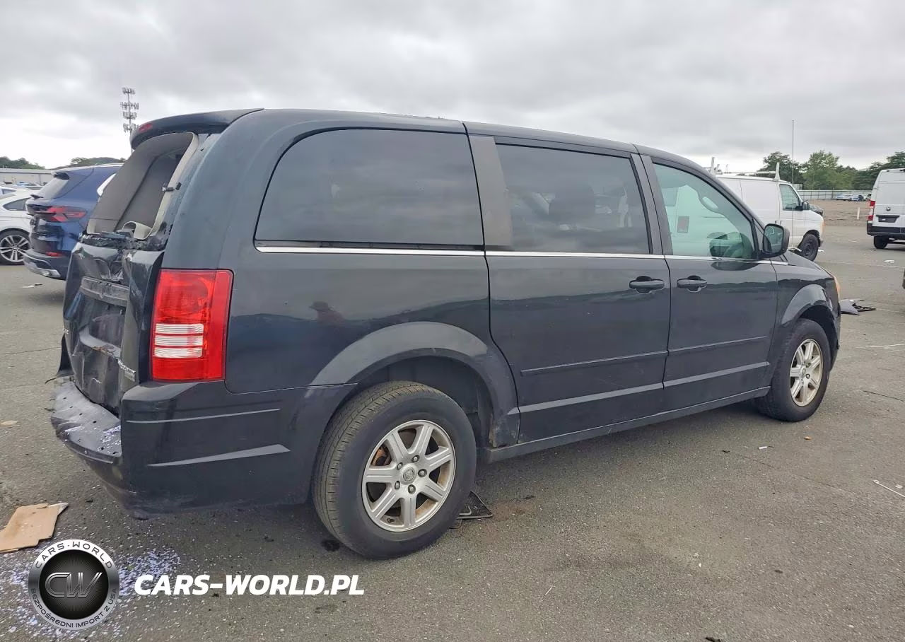 2010 Chrysler Town & Country Lx VIN:2A4RR2D17AR414678 - 3