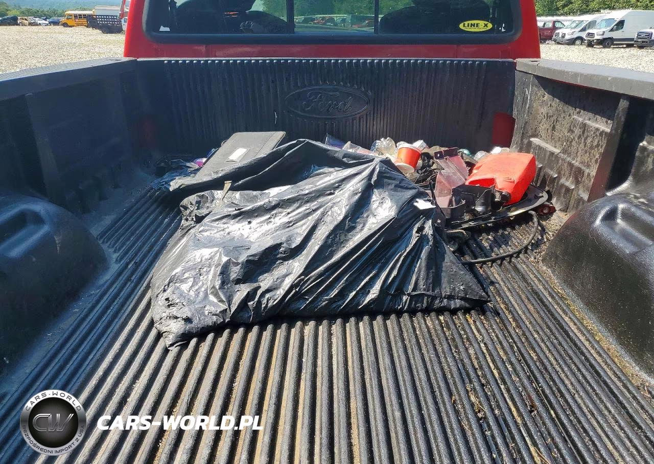 1999 Ford F250 Super Duty VIN:1FTNF21F5XEA36976 - 10