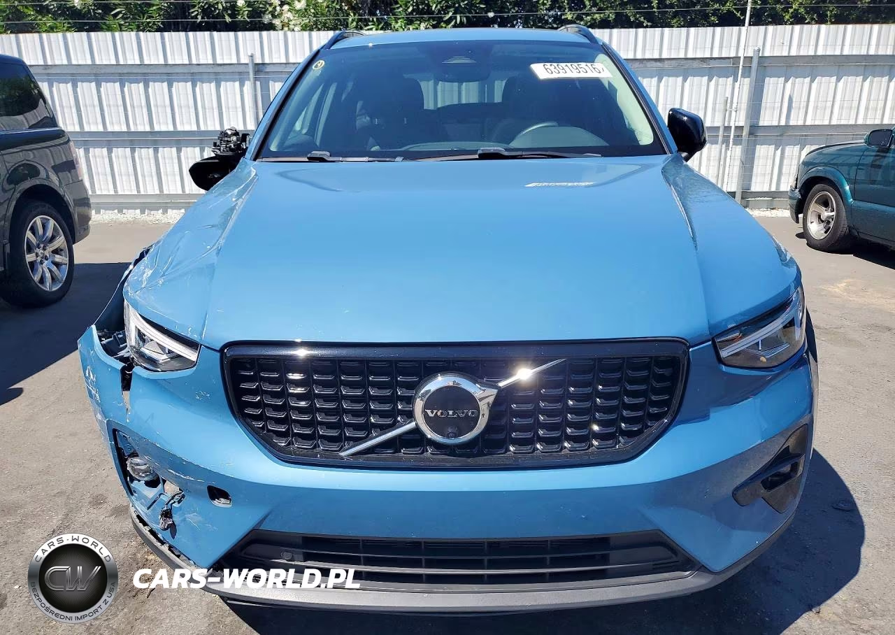 2023 Volvo Xc40 Plus VIN:YV4L12UW9P2071150 - 5