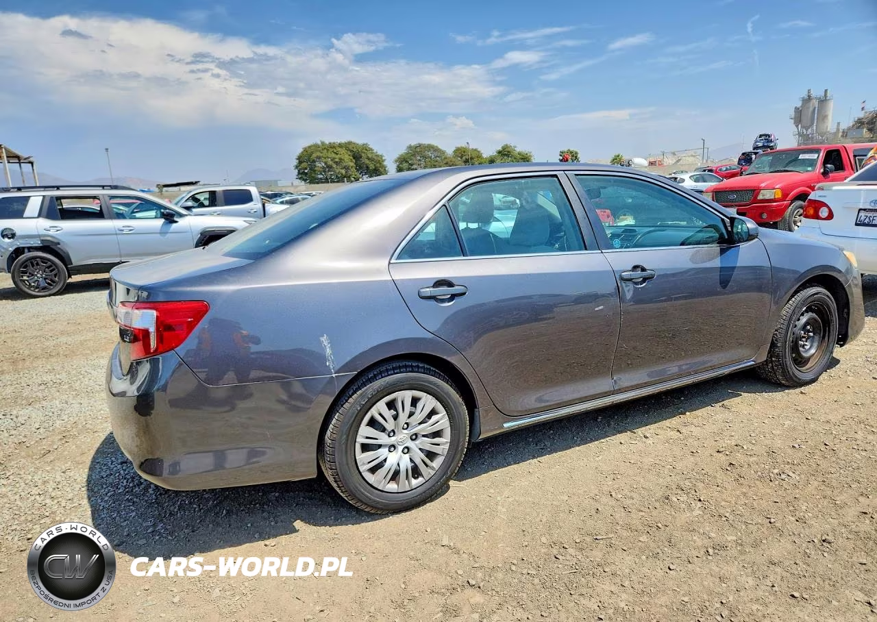 2013 Toyota Camry Le VIN:4T4BF1FK4DR316913 - 3