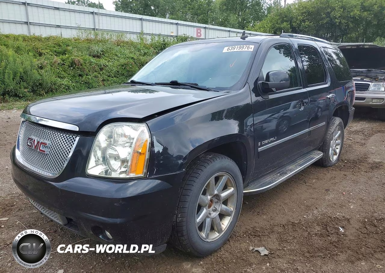2009 GMC Yukon Denali – zdjęcie 1 z 13